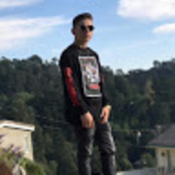 Meet your Posher, Benjamin - Picture 1 of 1